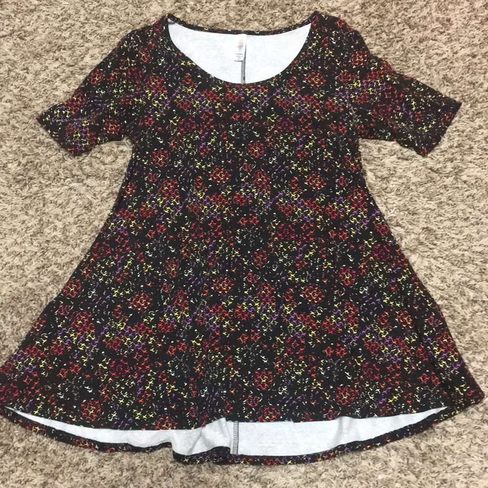 XS LuLaRoe Perfect T